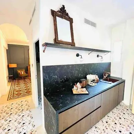 Hotell Mare E Ventu. Un Lieu Unique Et En Plein Centre De Bastia *