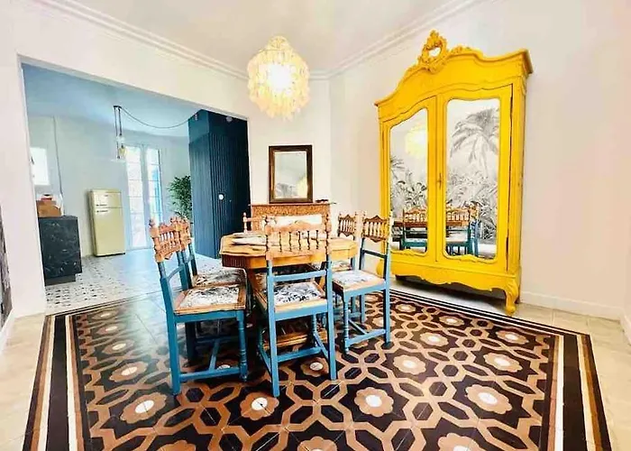 Hotel Mare E Ventu. Un Lieu Unique Et En Plein Centre De Bastia