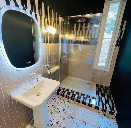 Mare E Ventu. Un Lieu Unique Et En Plein Centre De Bastia *